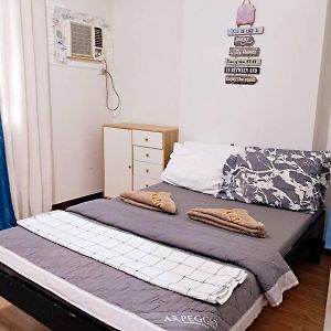 Estudio con Cama Queen